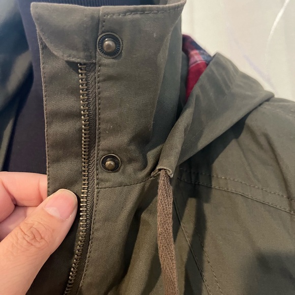 Love Tree 🌳 utility jacket with draw string flannel hood - Picture 6 of 9